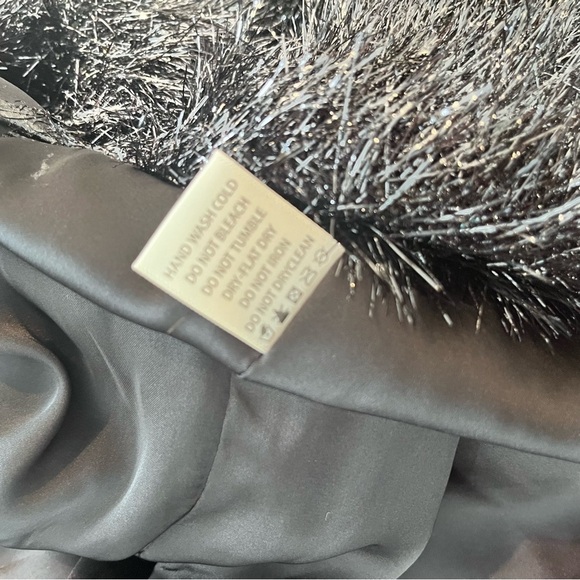 Max Studio Black Faux Tinsel Fur Cropped Jacket XS Oversized - Picture 7 of 10